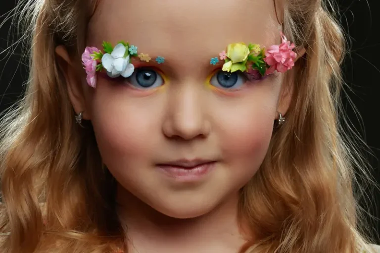 SUMMER FLOWER — ENZO Magazine, August 2024