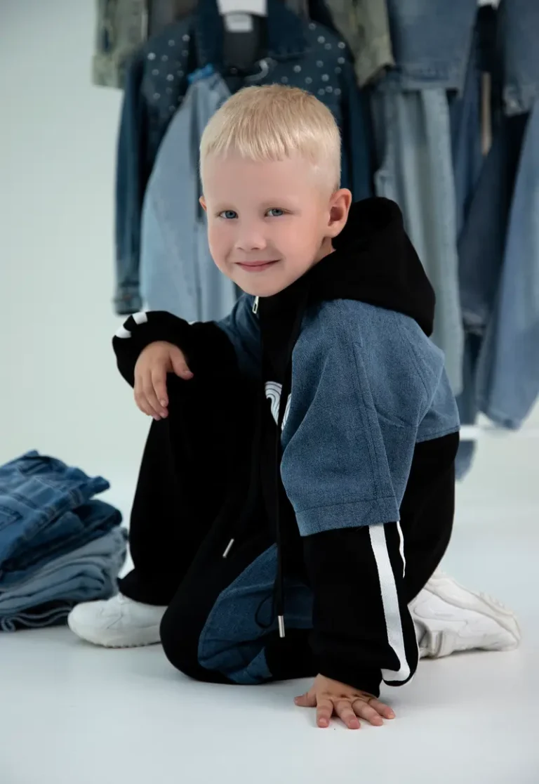 Jeans — ENZO Magazine, January 2025