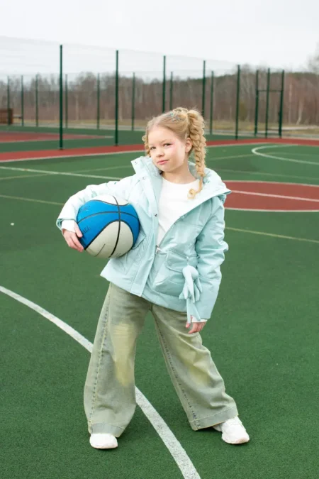 The athlete Sofia — ENZO Magazine, August 2025