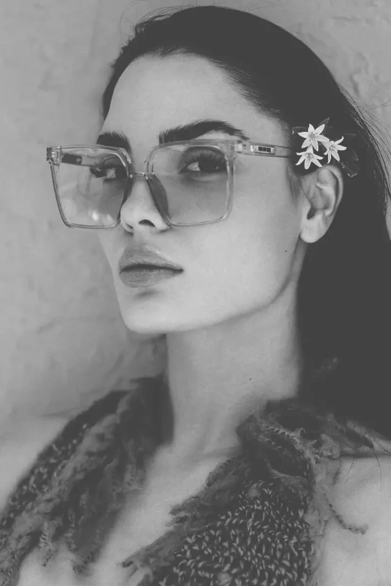 ALONA — ENZO Magazine | The August Fashion & Beauty Edition | Vol.2 | 2025