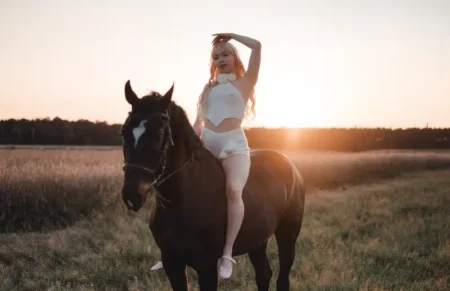Horse — ENZO Magazine, September 2025