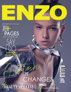 Elizaveta Tanaeva Captures “Mother and Daughter: Generational Continuity” in an Emotional Amor Magazine Editorial