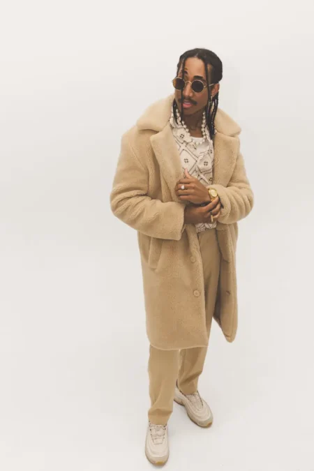 Summer and Pearls — ENZO Magazine, June 2026