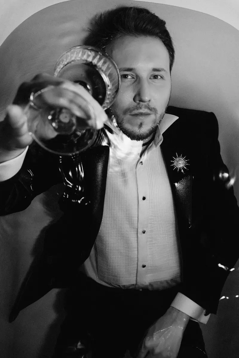 Evgenij Tarantino — ENZO Magazine editorial